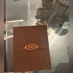 dust shoes or small bag